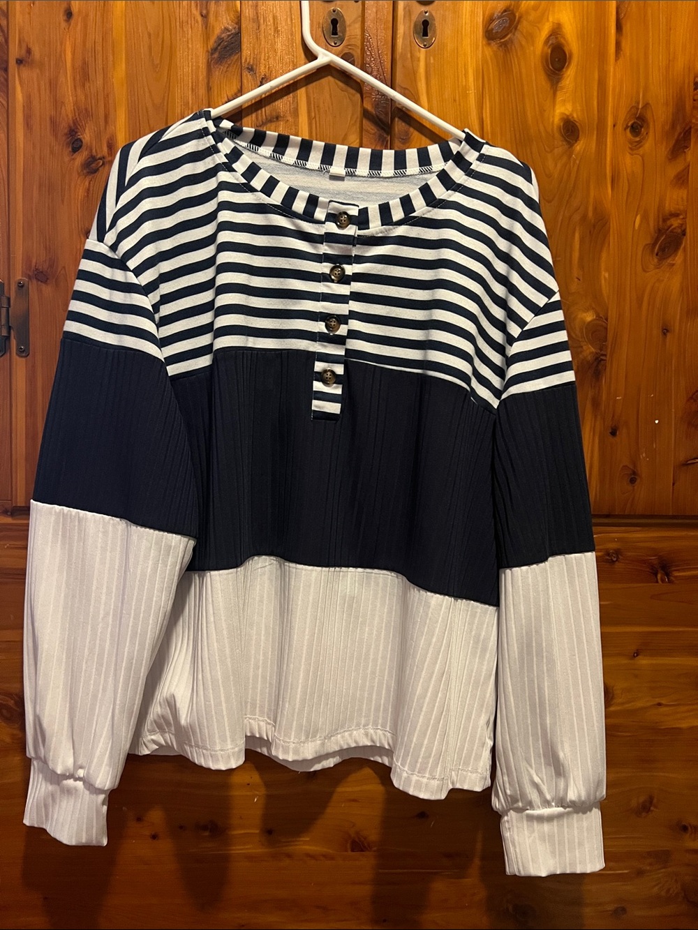 Striped Colorblock Long-Sleeve Top - Black & White